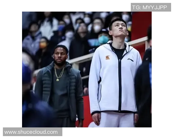 深圳篮球队状态引发热议球迷对球队表现意见不一